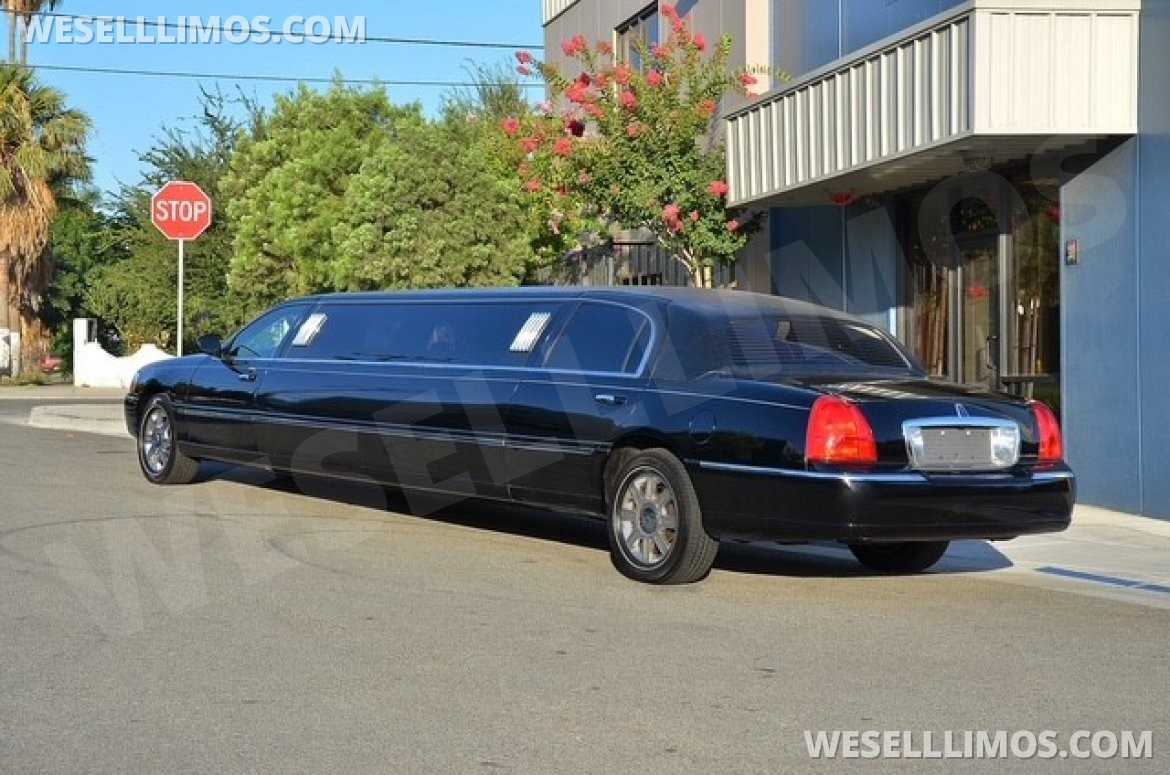 Photo of Limousine for sale: 2008 Lincoln Town Car 28" by Krystal