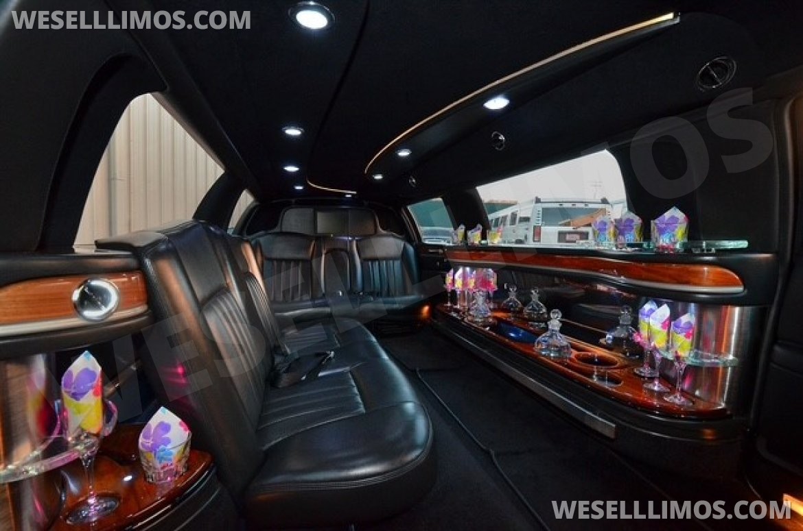 Photo of Limousine for sale: 2008 Lincoln Town Car 28" by Krystal