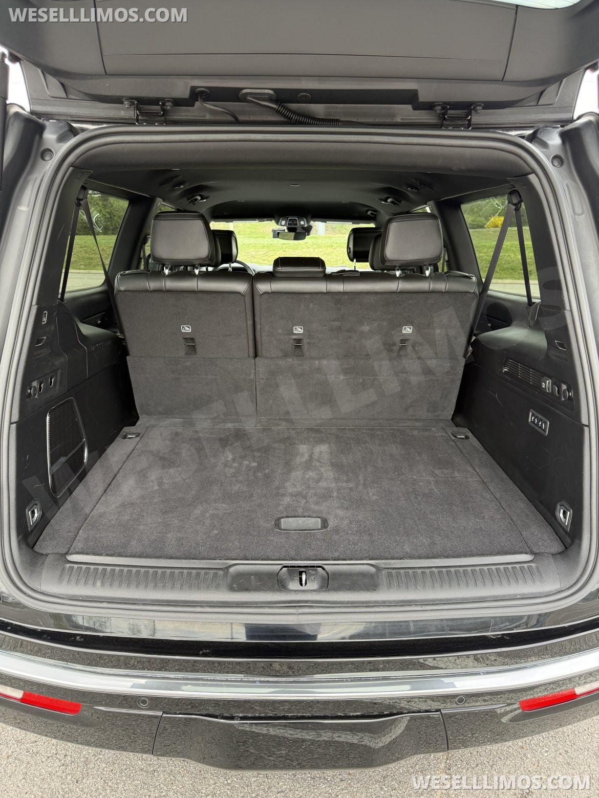 Photo of SUV for sale: 2024 Jeep Wagoneer L