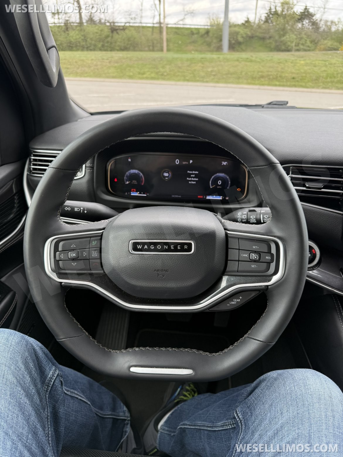 Photo of SUV for sale: 2024 Jeep Wagoneer L