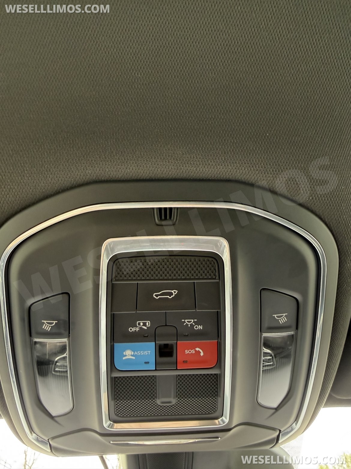 Photo of SUV for sale: 2024 Jeep Wagoneer L