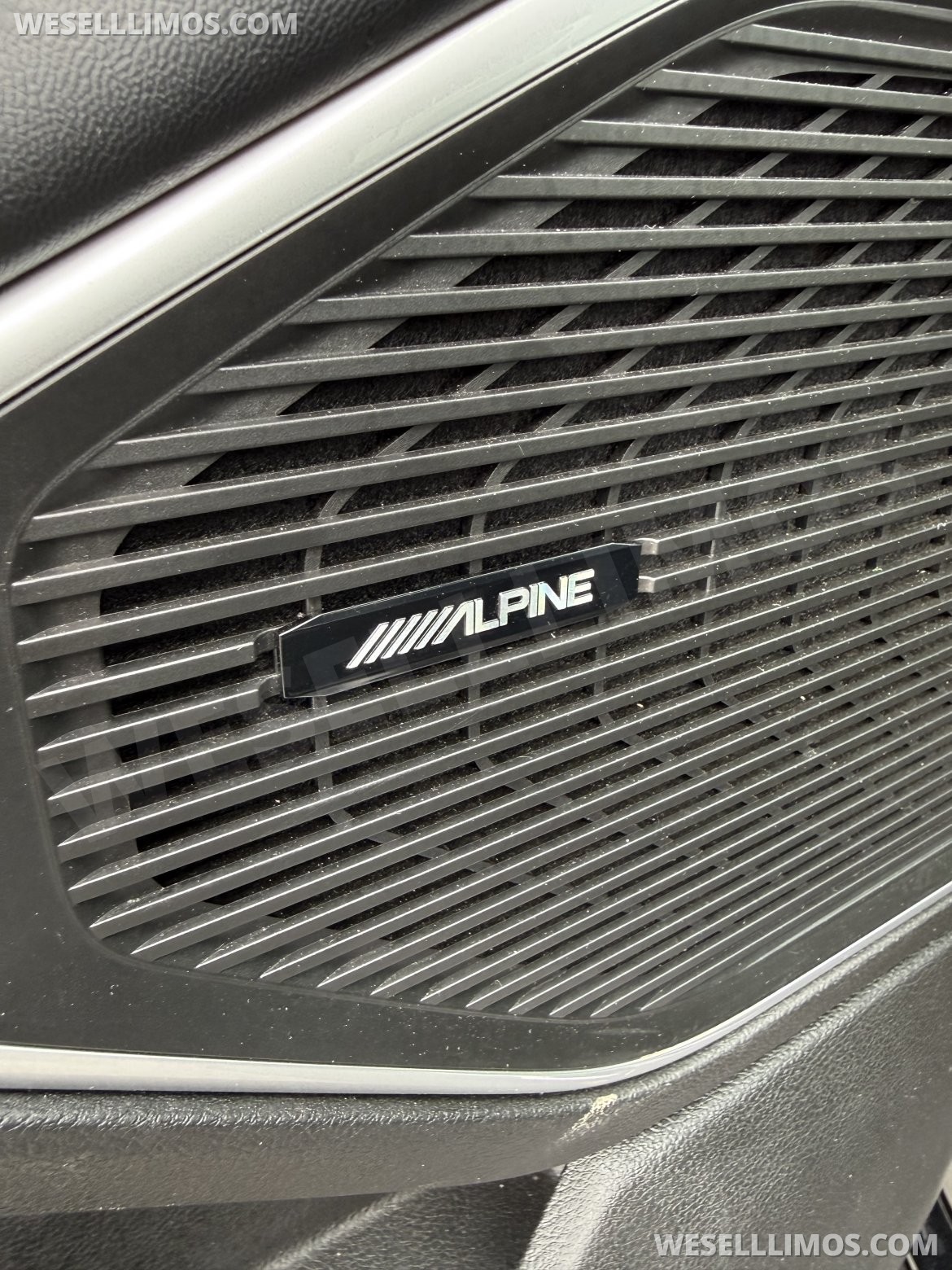 Photo of SUV for sale: 2024 Jeep Wagoneer L