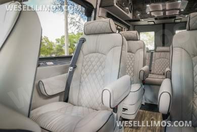 2022 Midwest Automotive Designs Mercedes-Benz 144" WB | 9-Passenger Luxury Conversion Sprinter - Sprinter for Sale in Pompano Beach, FL - Photo 17