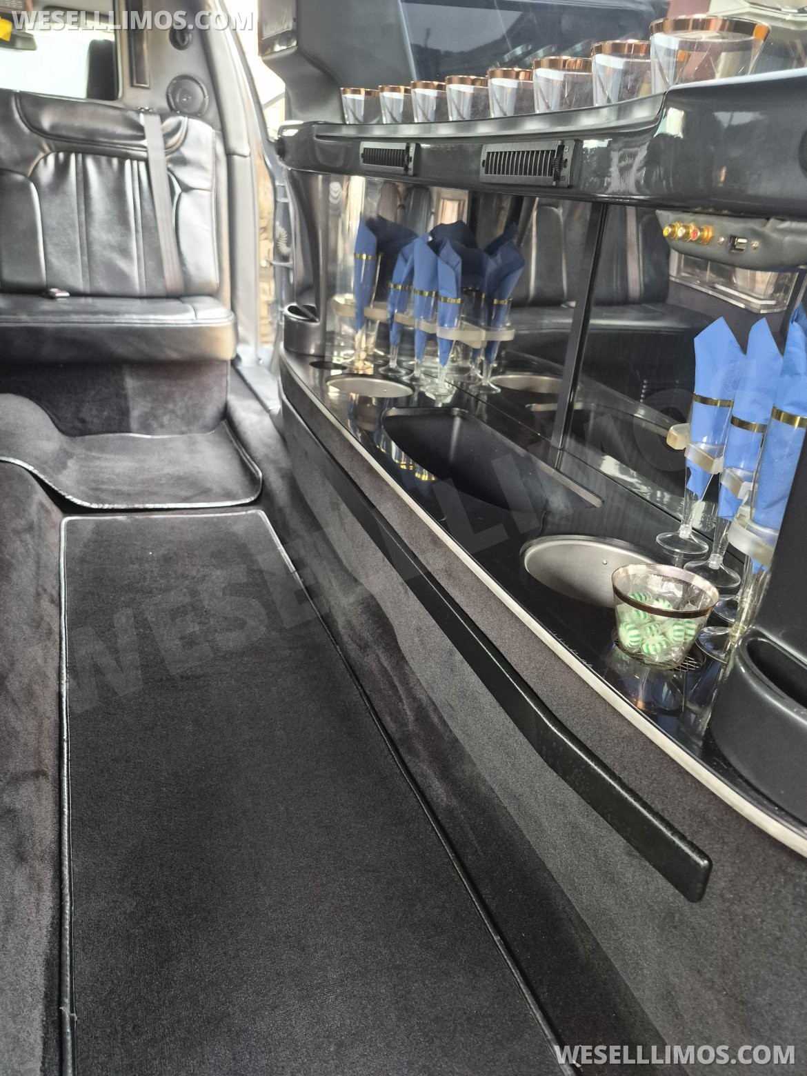 Photo of Limousine for sale: 2016 Lincoln MkT 120" by Royal