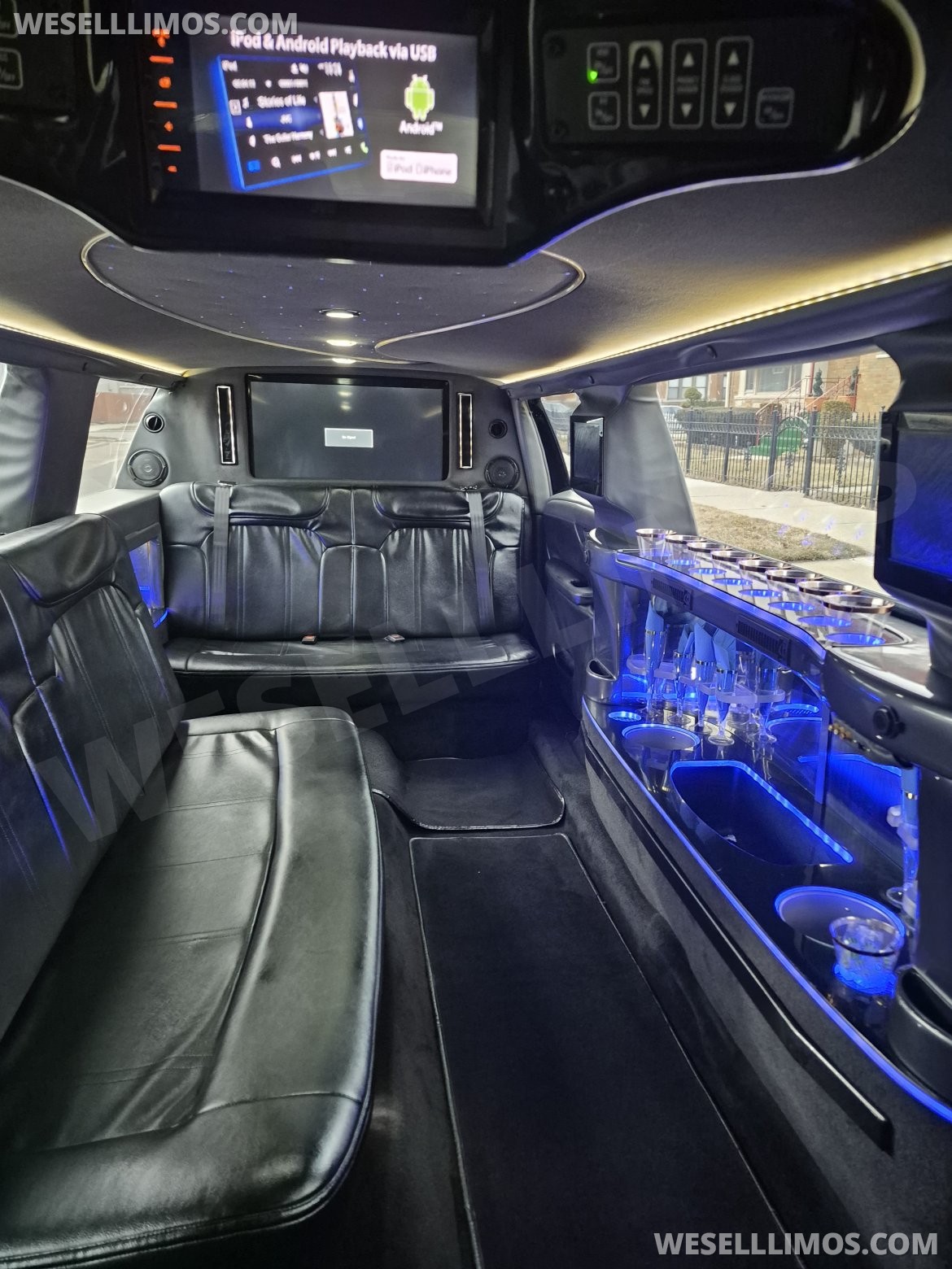Photo of Limousine for sale: 2016 Lincoln MkT 120" by Royal