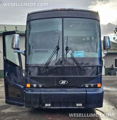 2011 MCI MCI E4500 Motorcoach - Motorcoach for Sale in Ft. Collins, CO - Photo 3