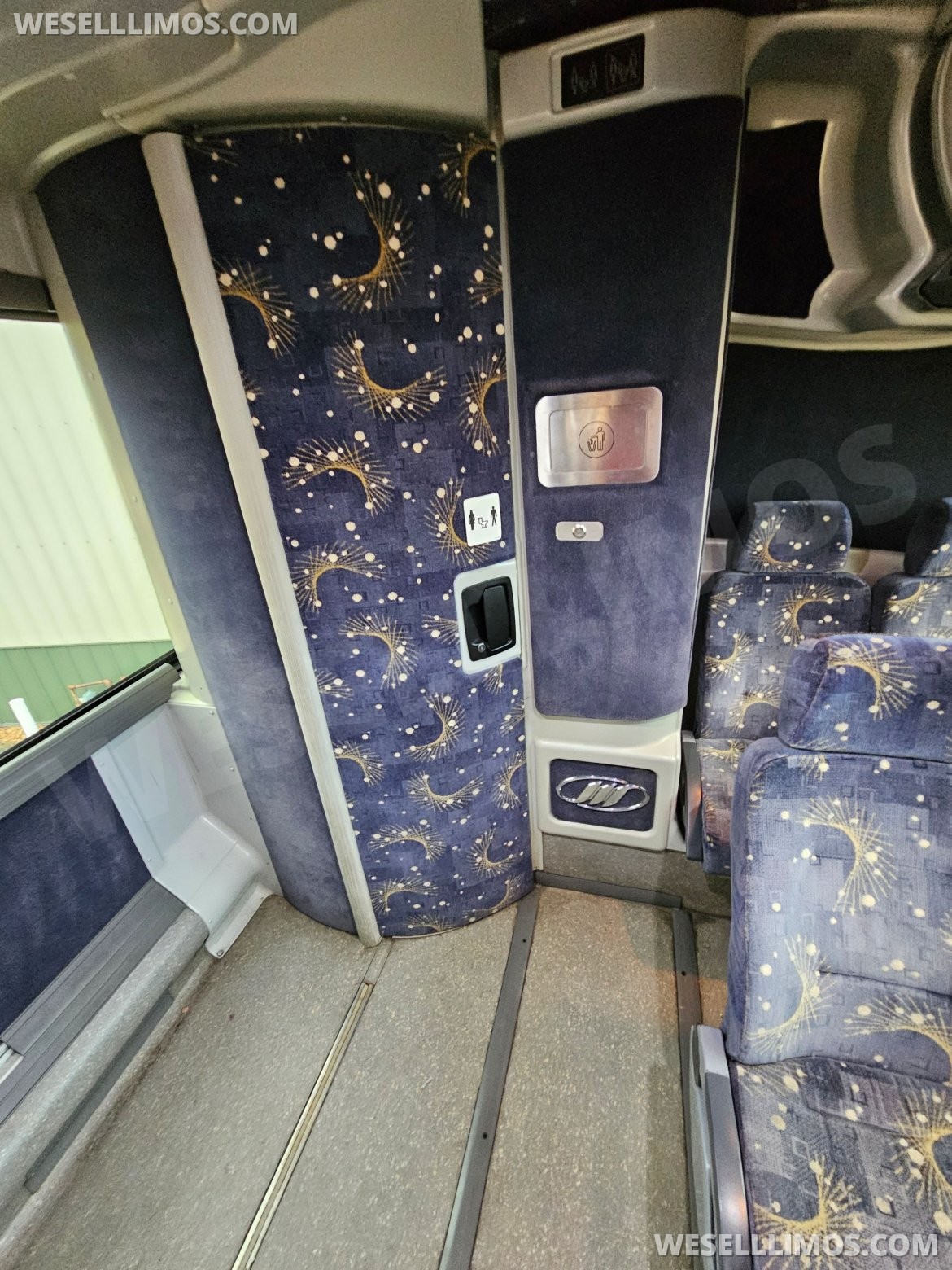 Photo of Motorcoach for sale: 2011 MCI E4500 546" by MCI