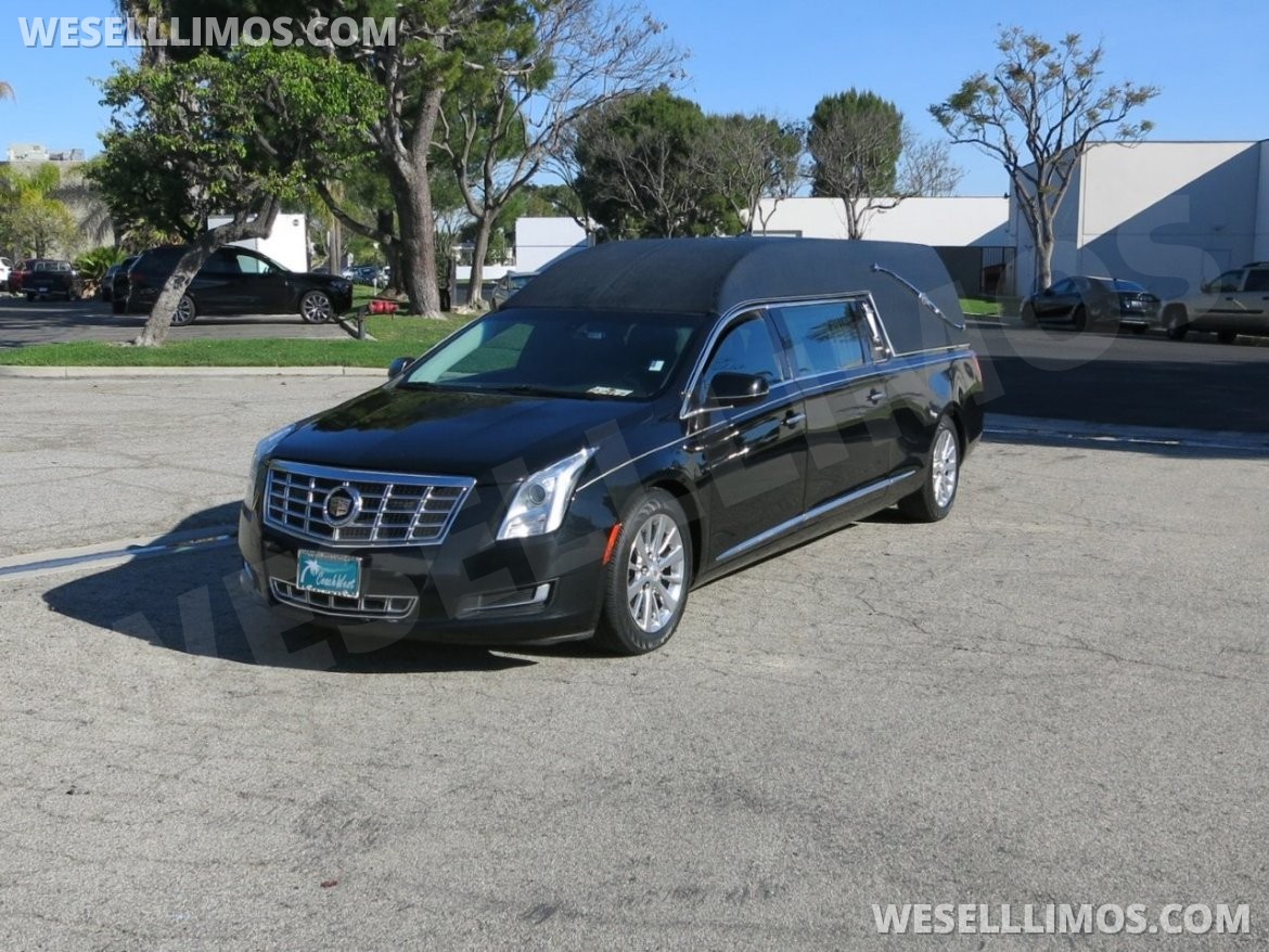 Funeral for sale: 2014 Cadillac XTS Heritage by Federal Coach