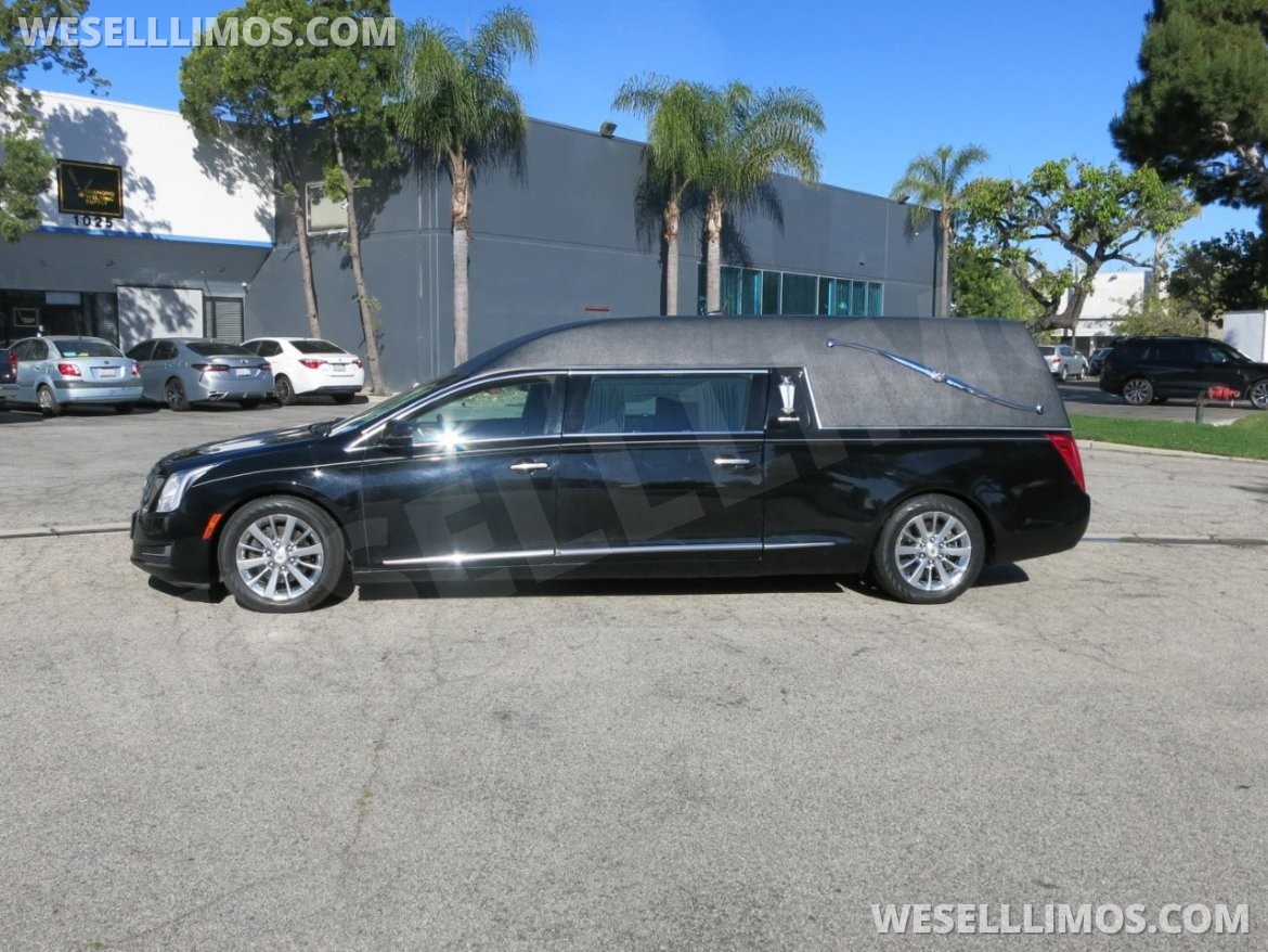 Photo of Funeral for sale: 2014 Cadillac XTS Heritage by Federal Coach