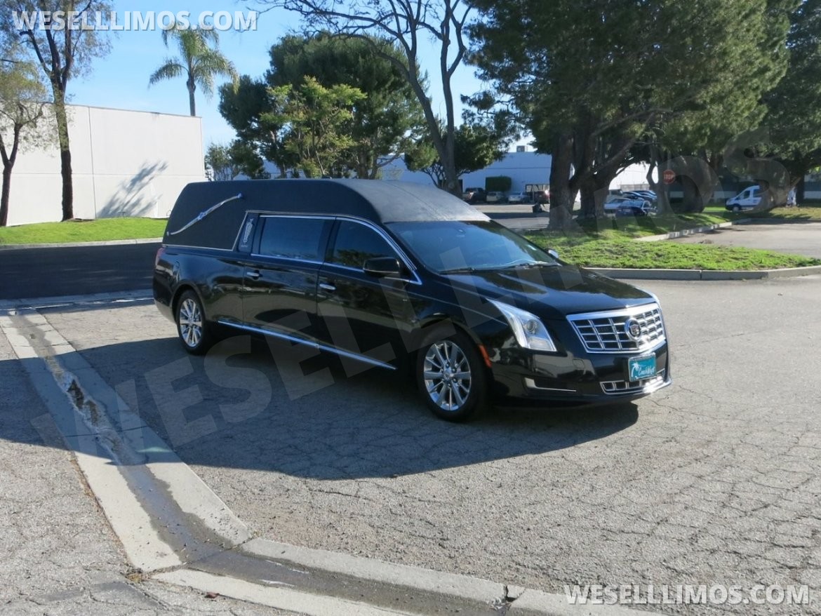 Photo of Funeral for sale: 2014 Cadillac XTS Heritage by Federal Coach