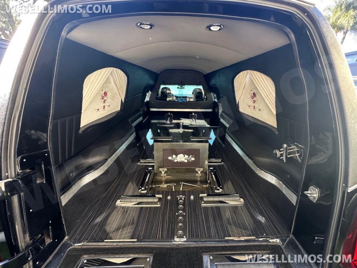 Photo of Funeral for sale: 2014 Cadillac XTS Heritage by Federal Coach