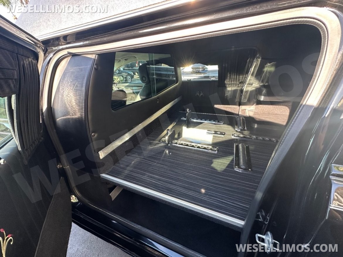 Photo of Funeral for sale: 2014 Cadillac XTS Heritage by Federal Coach