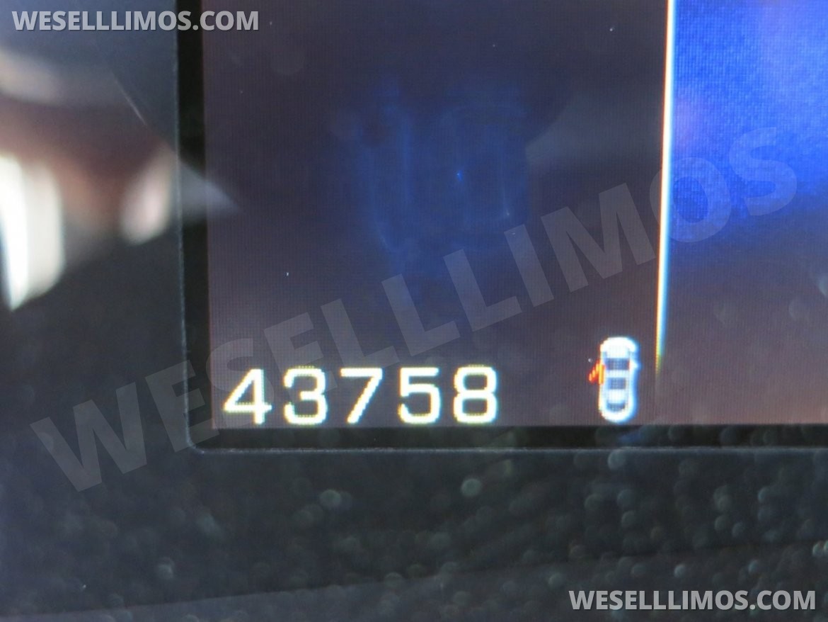 Photo of Funeral for sale: 2014 Cadillac XTS Heritage by Federal Coach