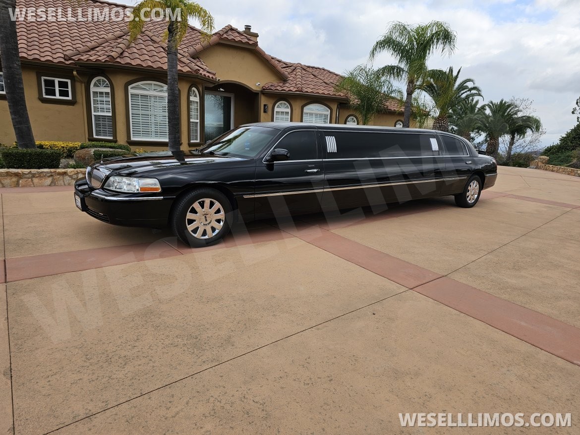 Photo of Limousine for sale: 2004 Lincoln Towncar 120" by Krystal Coach