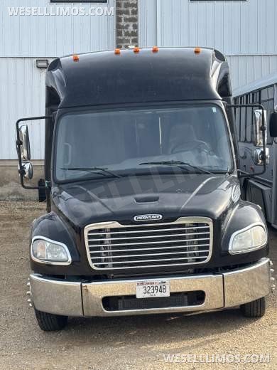 2008 Freightliner Party Bus Limo Bus - Limo Bus for Sale in Kieler, WI - Photo 6