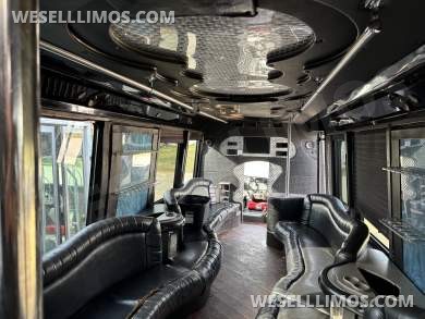 2008 Freightliner Party Bus Limo Bus - Limo Bus for Sale in Kieler, WI - Photo 15
