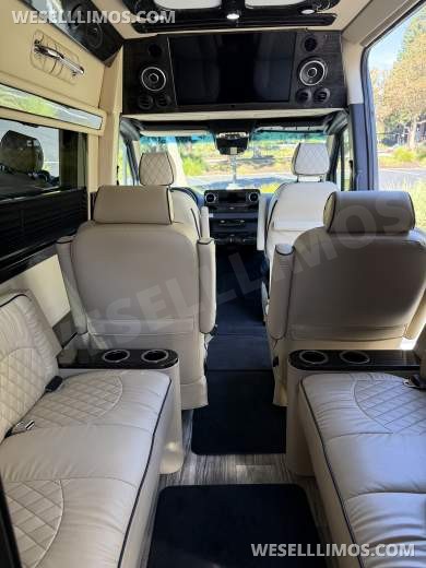 2023 Midwest Design Mercedes-Benz 2500 Sprinter - Sprinter for Sale in San Jose, CA - Photo 10