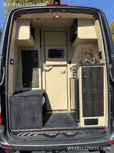 2023 Midwest Design Mercedes-Benz 2500 Sprinter - Sprinter for Sale in San Jose, CA - Photo 16