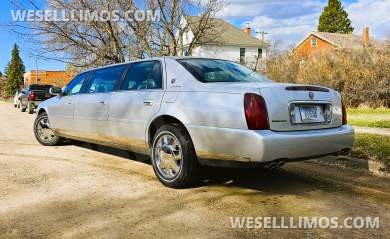 2001 S&S Cadillac DeVille Presidential Limousine - Limousine for Sale in Lewistown, MT - Photo 4