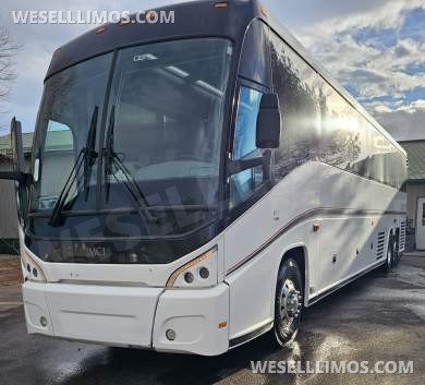 2013 MCI J4500 Motorcoach