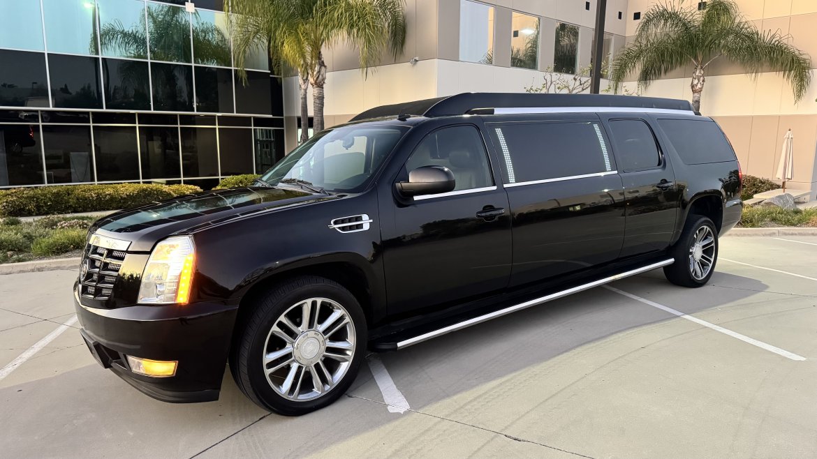 Photo of SUV Stretch for sale: 2013 Chevrolet Suburban by Custom