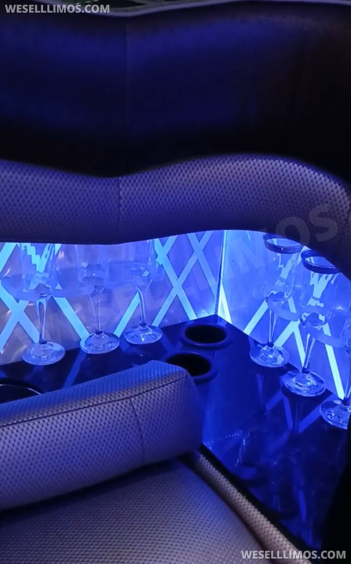 Photo of SUV Stretch for sale: 2013 Chevrolet Suburban by Custom