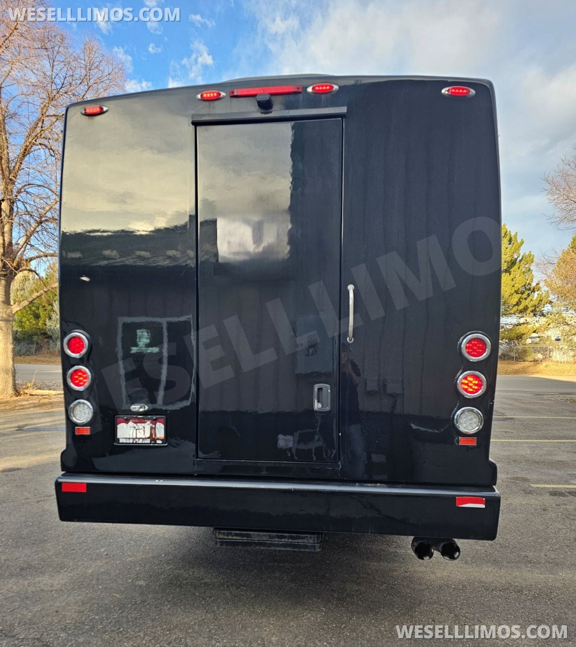 Photo of Limo Bus for sale: 2015 Ford F550 396" by Tiffany body - Limo Interior by Dreamliner