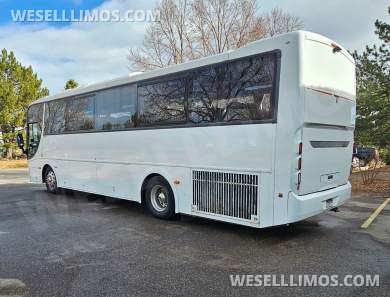 2012 Caio 3400 Motorcoach - Motorcoach for Sale in Ft. Collins, CO - Photo 5
