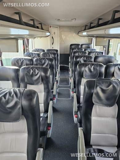 2012 Caio 3400 Motorcoach - Motorcoach for Sale in Ft. Collins, CO - Photo 16