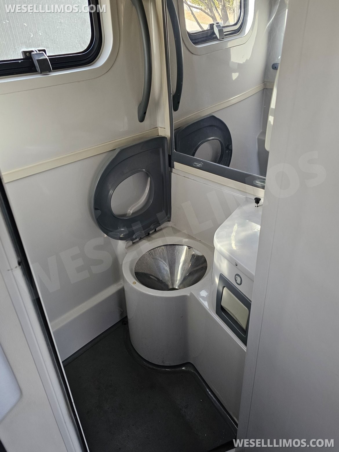 Photo of Motorcoach for sale: 2012 Caio 3400 420" by Caio