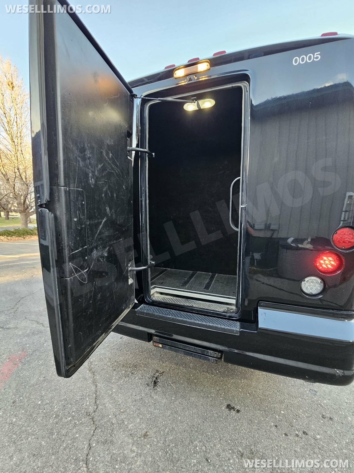 Photo of Executive Shuttle for sale: 2017 Ford F550 396" by Grech GM33