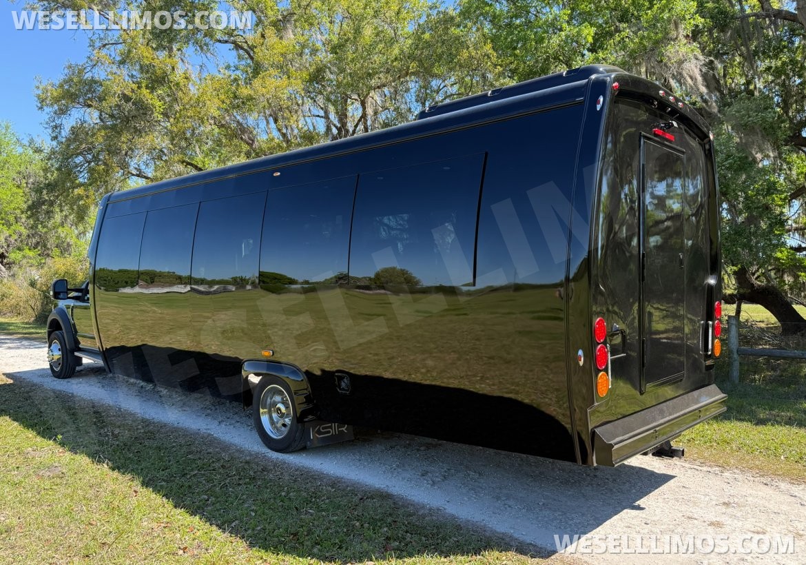 Photo of Executive Shuttle for sale: 2017 Ford F550 35" by Ksir