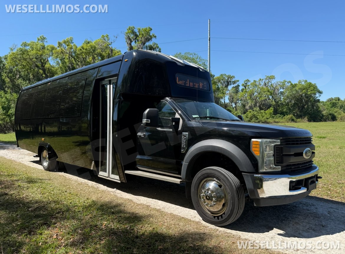 Photo of Executive Shuttle for sale: 2017 Ford F550 35" by Ksir
