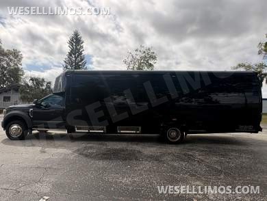2019 LGE Coachworks Ford F550 Limo Bus - Limo Bus for Sale in Orlando, FL - Photo 2