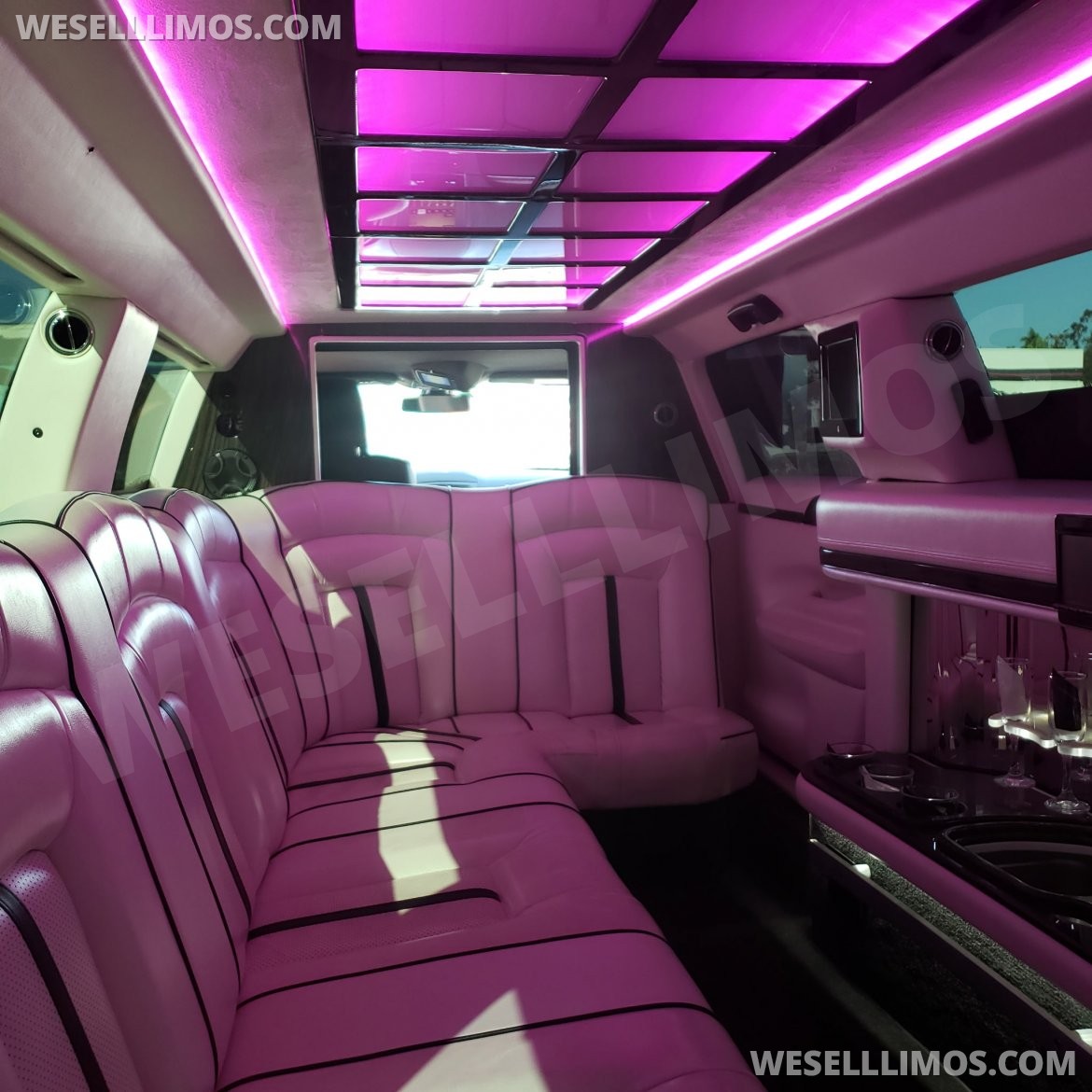 Photo of Limousine for sale: 2016 Lincoln MKT vin# 2L1MJ5LK0GBL02595 120" by UNIQUE