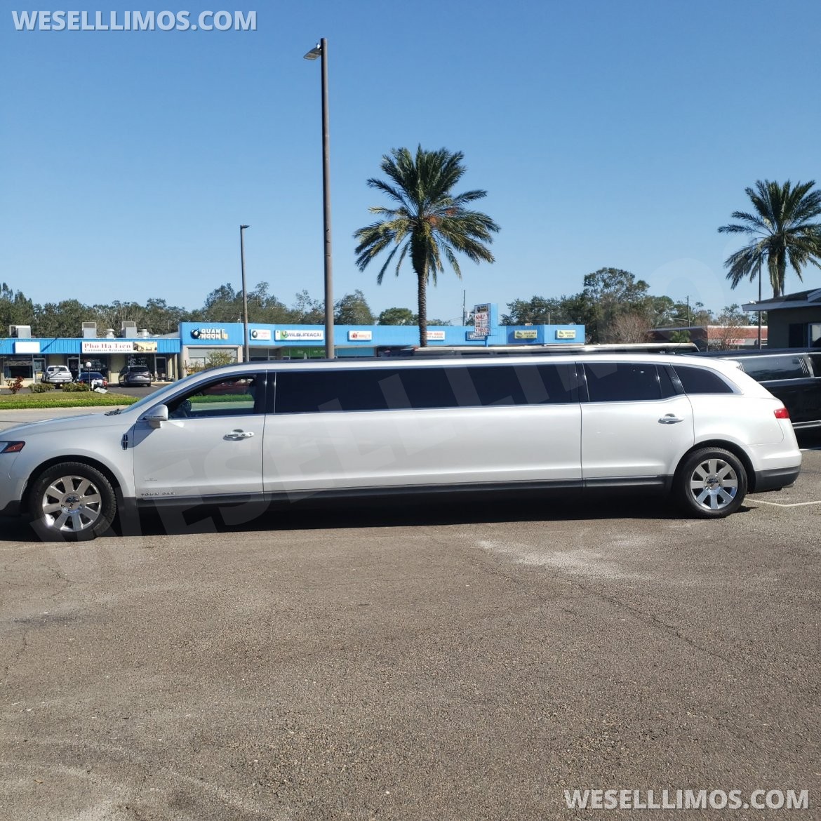 Limousine for sale: 2016 Lincoln MKT vin# 2L1MJ5LK0GBL02595 120" by UNIQUE