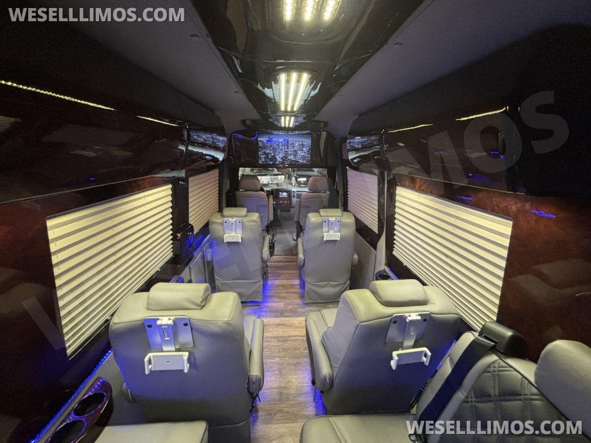 Photo of Sprinter for sale: 2014 Mercedes-Benz Sprinter 3500 Daycruiser 170" by Level Up Customs