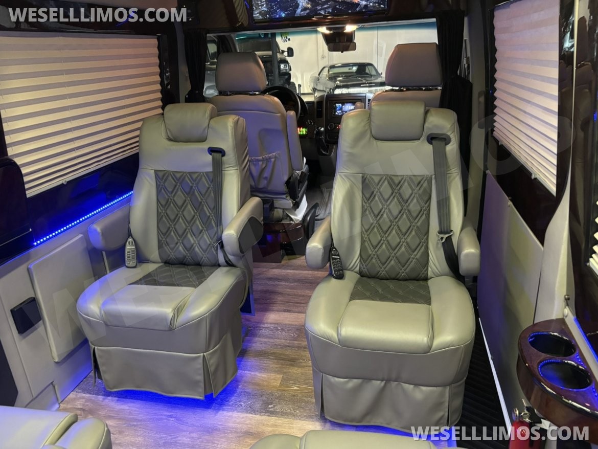 Photo of Sprinter for sale: 2014 Mercedes-Benz Sprinter 3500 Daycruiser 170" by Level Up Customs