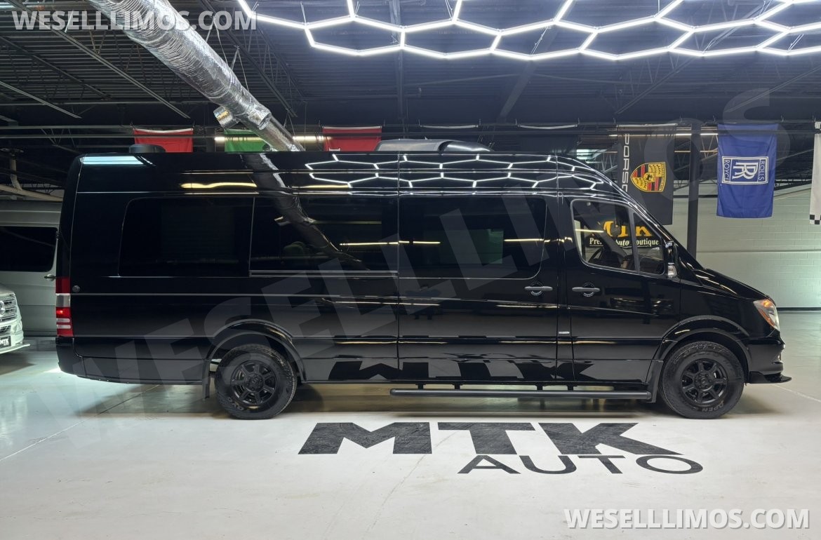 Photo of Sprinter for sale: 2014 Mercedes-Benz Sprinter 3500 Daycruiser 170" by Level Up Customs
