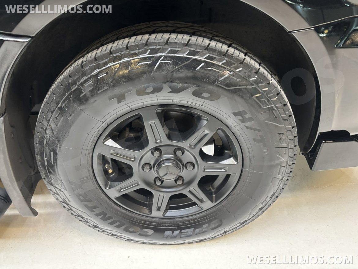 Photo of Sprinter for sale: 2014 Mercedes-Benz Sprinter 3500 Daycruiser 170" by Level Up Customs