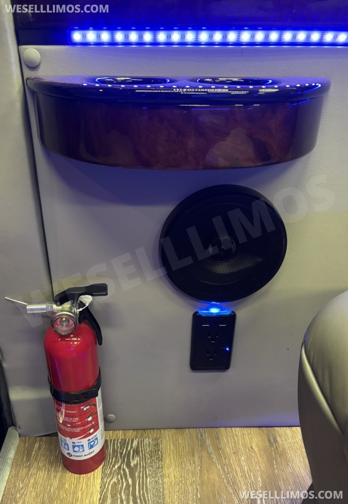 Photo of Sprinter for sale: 2014 Mercedes-Benz Sprinter 3500 Daycruiser 170" by Level Up Customs