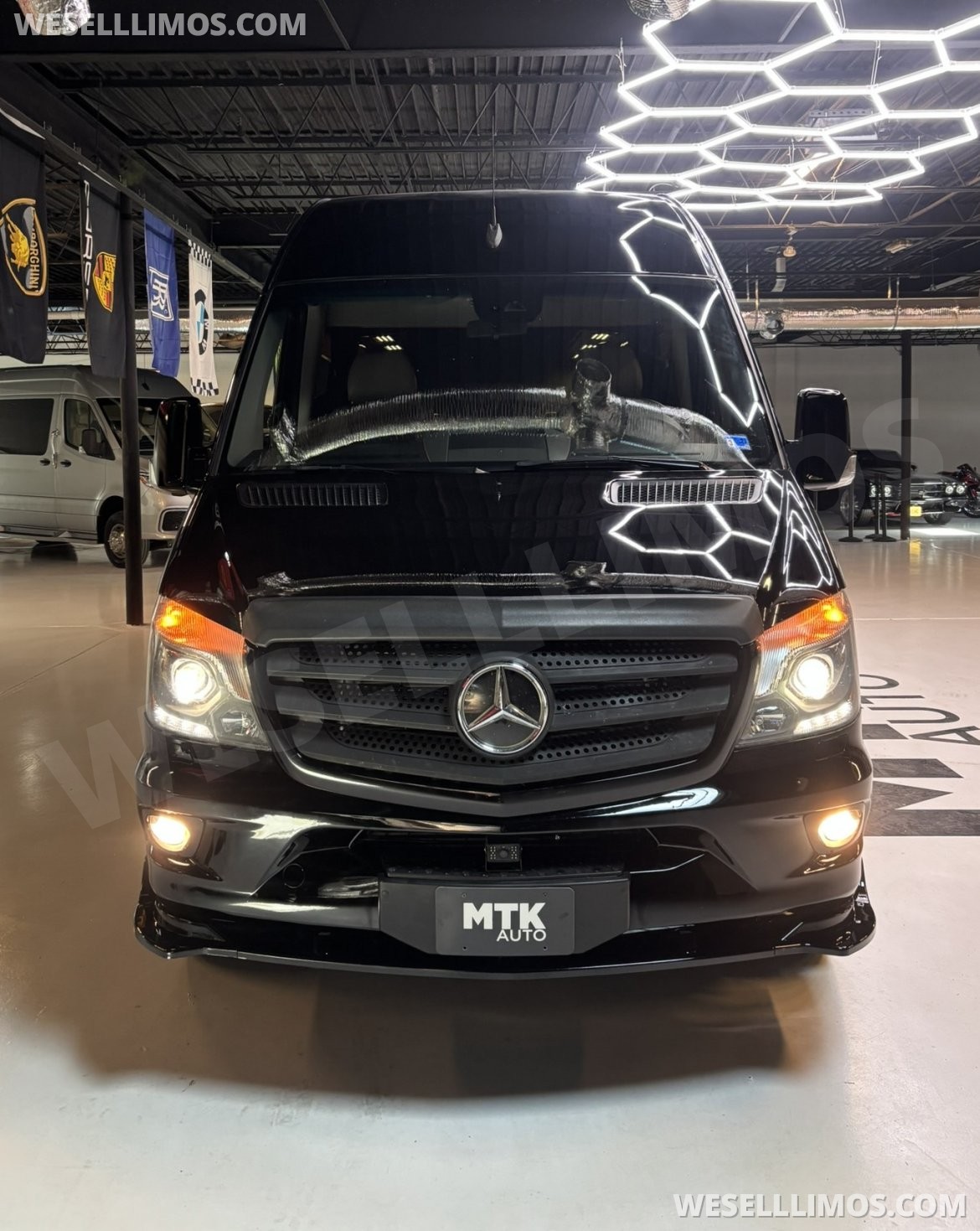 Photo of Sprinter for sale: 2014 Mercedes-Benz Sprinter 3500 Daycruiser 170" by Level Up Customs
