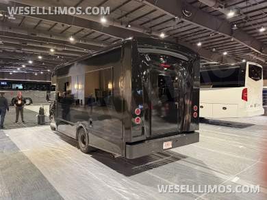 2026 TruPath SV Ford E450 Executive Shuttle - Executive Shuttle for Sale in Elkhart, IN - Photo 3