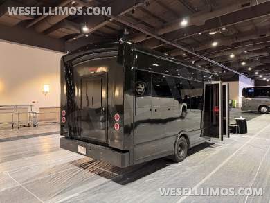 2026 TruPath SV Ford E450 Executive Shuttle - Executive Shuttle for Sale in Elkhart, IN - Photo 5