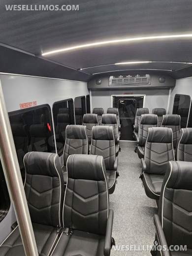 2026 TruPath SV Ford E450 Executive Shuttle - Executive Shuttle for Sale in Elkhart, IN - Photo 7