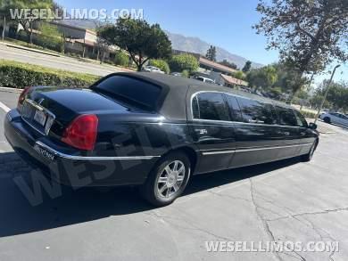 2007 Tiffany Lincoln Town car Limousine - Limousine for Sale in Glendora, California, United States - Photo 10