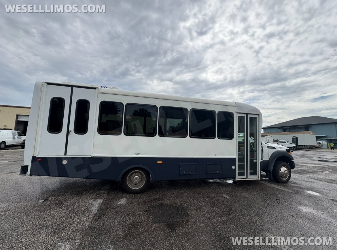 Photo of Shuttle Bus for sale: 2015 Ford F550 360" by Glaval