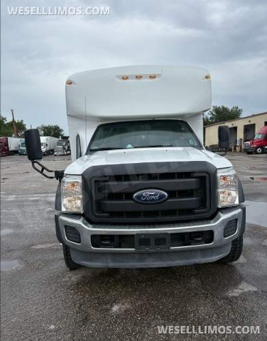 2015 Star Trans Ford F550 Shuttle Bus 5k Miles - Shuttle Bus for Sale in Webster, FL - Photo 14