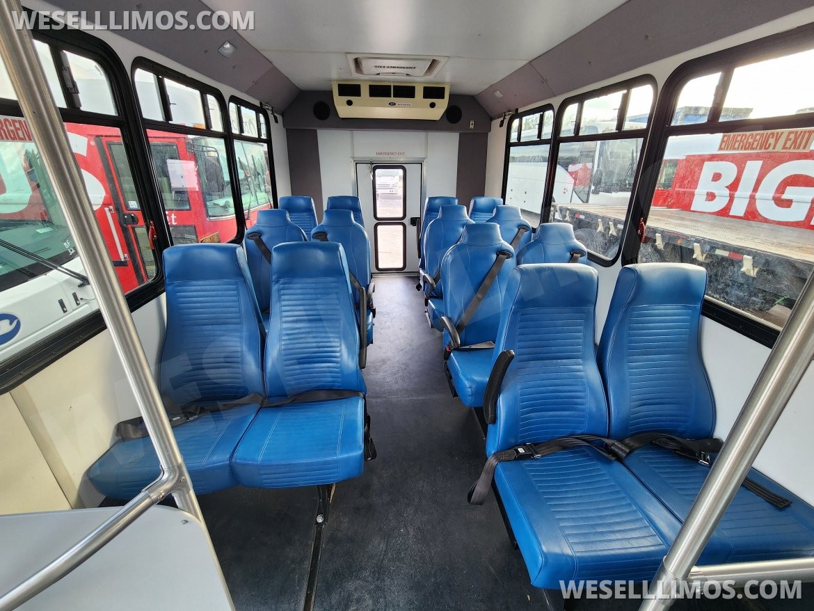 Photo of Shuttle Bus for sale: 2017 Ford E450 278" by Forrest River
