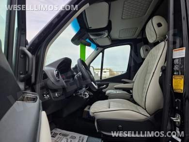 2026 Mercedes-Benz Luxury Sprinter Discovery Touring RWD - Sprinter for Sale in Troy, OH - Photo 17